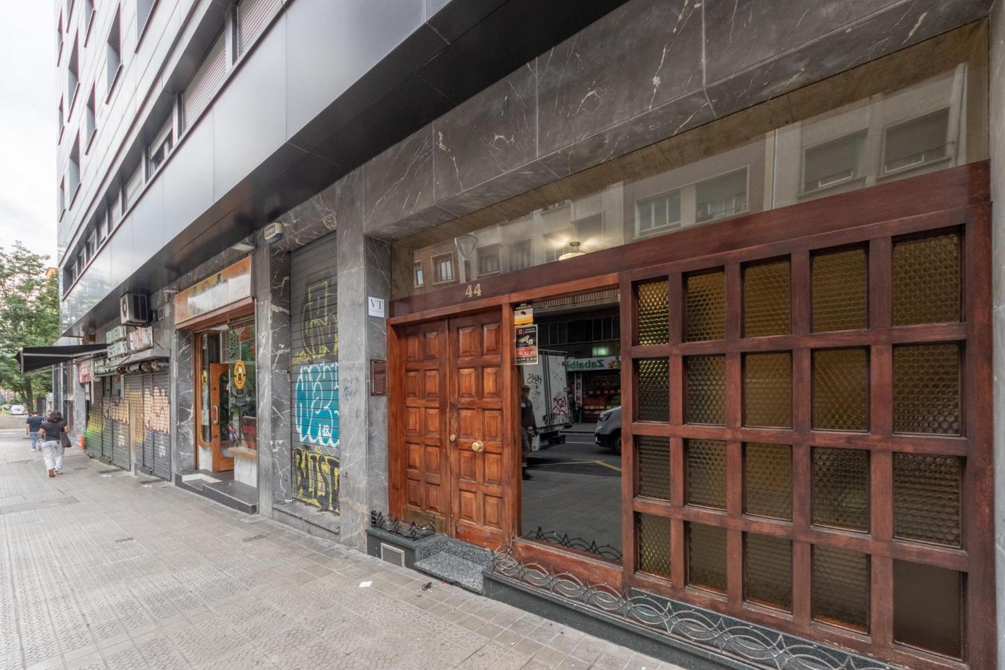 Amplio Y Acogedor Junto A Plaza Zabalburu Lejlighed Bilbao Eksteriør billede